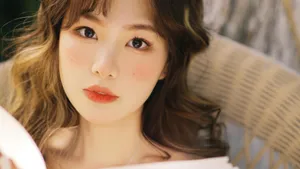 优雅魅力的美女小姐姐图片_7
