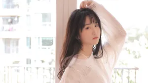 白皙养眼清纯美女写真图片_10