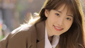 温柔甜美的酒窝美女图片_4