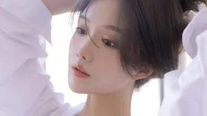 白嫩性感美女写真图片_6
