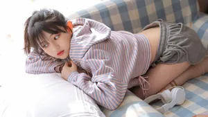 迷人的少女写真图片