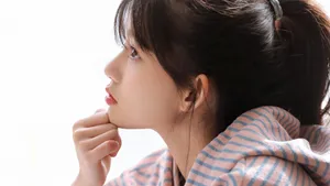 迷人的少女写真图片_2