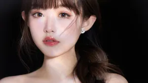 肤白貌美的小姐姐美女图片_3