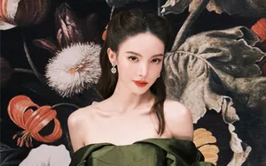 金晨露肩性感优雅写真图片_5
