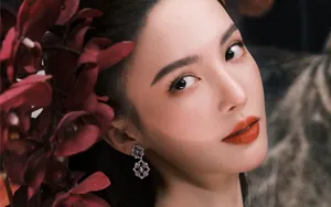 金晨露肩性感优雅写真图片_6