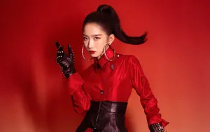 孟美岐红色写真图片_7