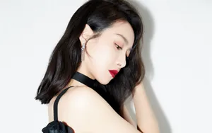宋茜性感红唇写真图片_3