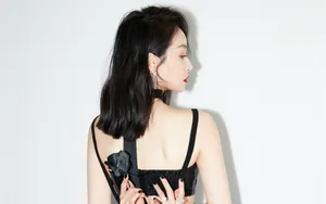 宋茜性感红唇写真图片_6