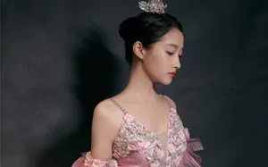 美女性感明星关晓彤壁纸_3