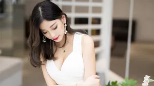 性感模特杨晨晨图片_2