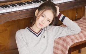 清纯甜美少女桌面壁纸