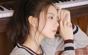 清纯甜美少女桌面壁纸_4