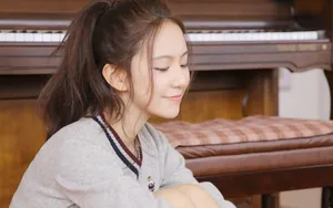 清纯甜美少女桌面壁纸_8