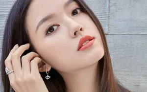 张梓琳街拍图片壁纸_4
