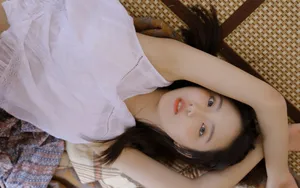 青春阳光美女图片第1张