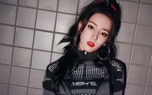 迪丽热巴超酷写真图片_5