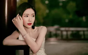 毛晓彤白裙曼妙图片_5