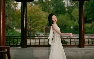 毛晓彤白裙曼妙图片_7
