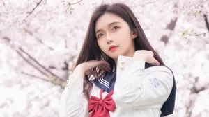 樱花JK少女意境写真图片_11