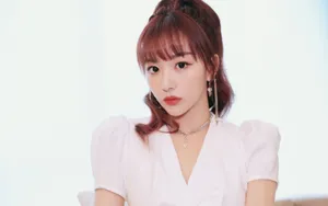 美女孔雪儿图片壁纸_4