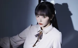 美女孔雪儿图片壁纸_7