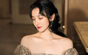 陈小纭性感桌面壁纸_5