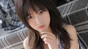 清新美白美女壁纸_3