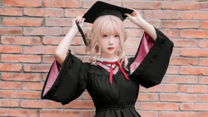 唯美美女学士服壁纸