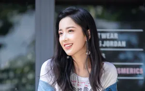 王艺瑾甜美写真图片_6