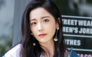 王艺瑾甜美写真图片_7