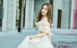 王艺瑾纱裙写真壁纸_9