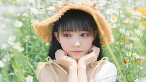 咬人猫花海写真图片壁纸_2