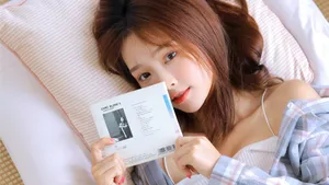 极品高颜值居家美女壁纸_11