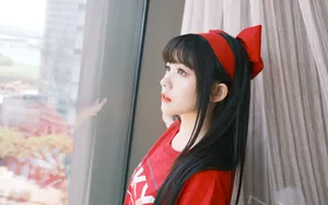 赖美云俏丽桌面壁纸_3