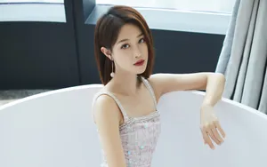 蓝盈莹桌面壁纸_2