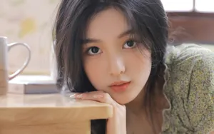 夏日长发温柔美女图片_9