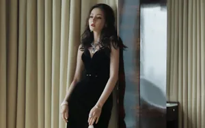 迪丽热巴性感妩媚图片_8