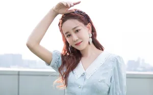 甜美女星海陆壁纸_8