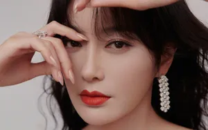 秦岚性感迷人图片_5