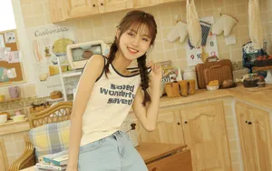 青春可爱性感美女图片