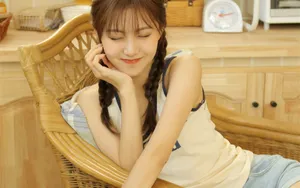 青春可爱性感美女图片_5