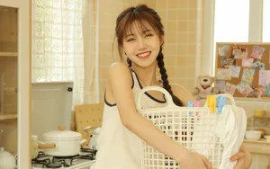 青春可爱性感美女图片_6