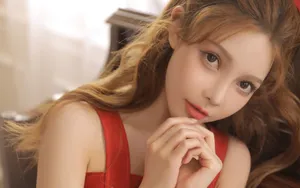 妩媚红裙美女图片_8