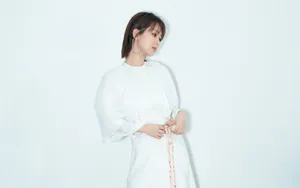 杨紫白裙写真壁纸图片_4