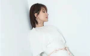 杨紫白裙写真壁纸图片_5