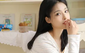 温柔长发美女私房照图片_3