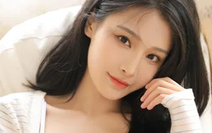 温柔长发美女私房照图片_6