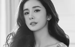 杨幂优雅性感壁纸图片_9