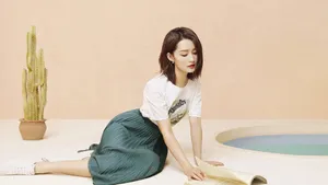 李沁清新少女风壁纸
