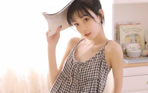 吊带裙清凉美女性感图片